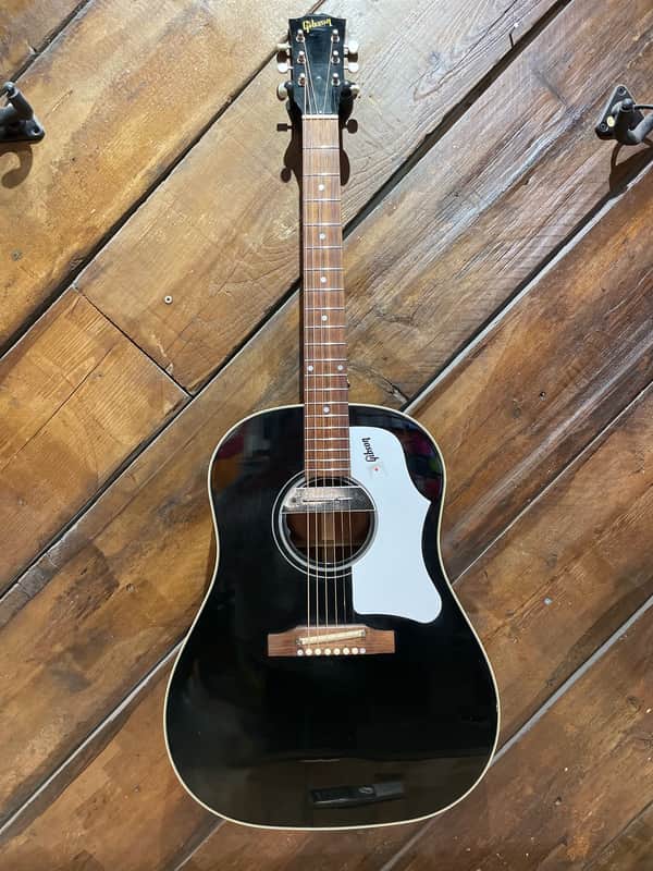 2009 Gibson Custom Shop J-45 ADJ with Soundhole Pickup, Ebony