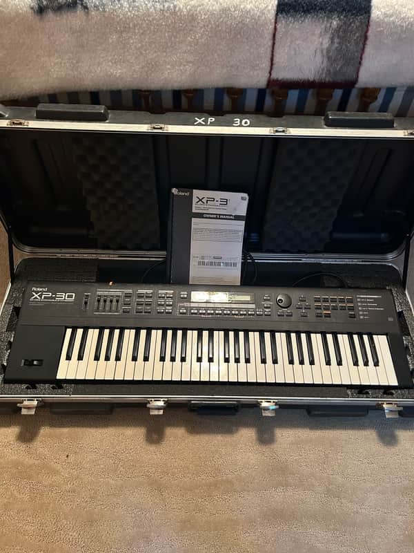 Roland XP-30 61-Key 64-Voice Expandable Synthesizer 1999- with SKB Hard Road Case image 1
