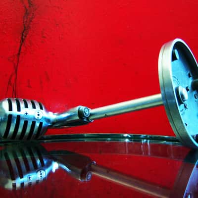 Vintage 1940's Electro-Voice 950 Cardax Crystal Microphone Hi Z with period E.V 423A desk stand DISPLAY image 12