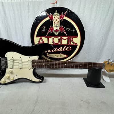 Fender USA Stratocaster Plus Guitar with TKL Case 1993 - Black / Rosewood fingerboard image 2