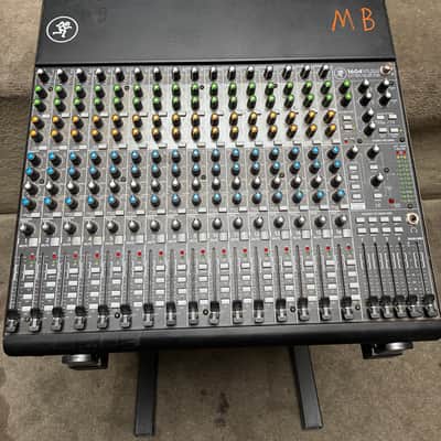 Mackie 1604 Early 2020’s - Black image 1
