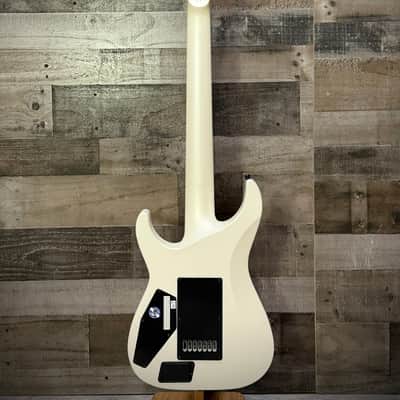 ESP E-II M-II 7B ET - Pearl White w/ Case (EIIMII7BETPW) image 4