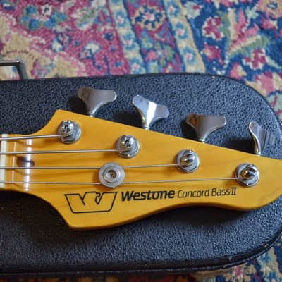 Westone  Concord 2 II Bass guitar w original case PJ 1983 Red image 4