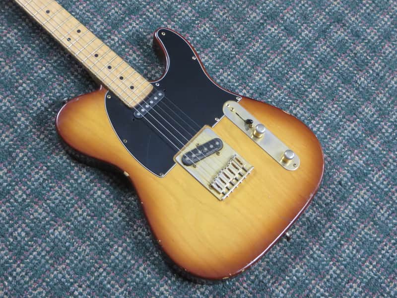 1980s Valley Arts USA Pre-Samick Custom Pro T-Style Light Burst! w/case image 1