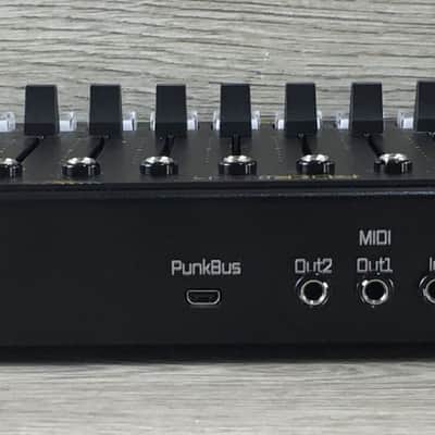 Atov Faderpunk image 5