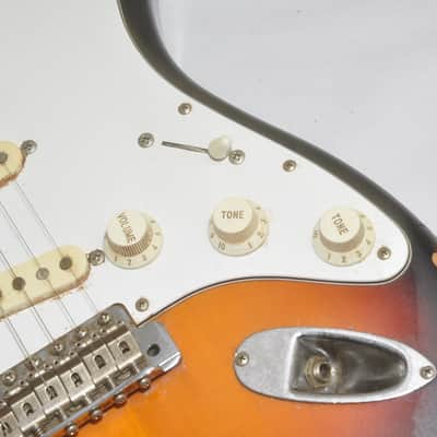 Fender Japan Stratocaster ST62 #I020043 Electric Guitar Ref. No 7279 image 4