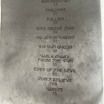 Seether - Finding Beauty In Negative Spaces - Guitar Tab / Tablature Book image 3