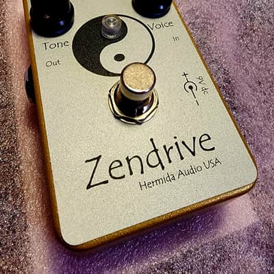 Lovepedal "Gold Zendrive" (2026) - Silver / Gold (Brand New!) image 3