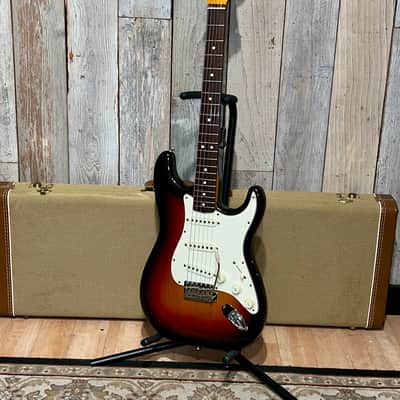 1984 Fender American Vintage Reissue AVRI '62 Stratocaster 3-Tone Sunburst (Fullerton Plant) Includes OHSC & Pro Setup ! image 19