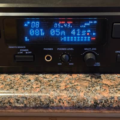 Denon DN-C550R June 2002 - Black image 3