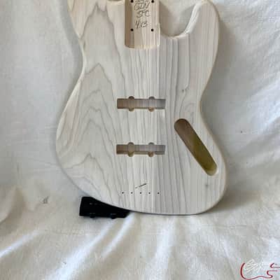 Guitar Mill '60s J-Style Bass Body / Poplar (#GIN-3641) image 1