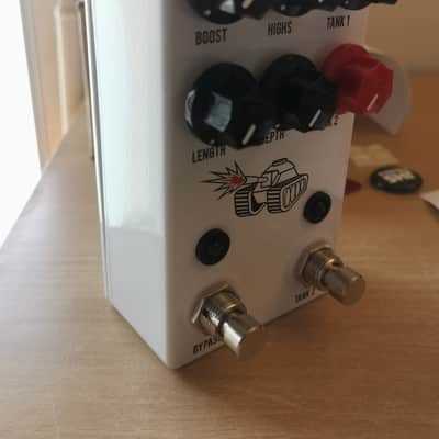 JHS Spring Tank Reverb 2024 - Present - White image 13