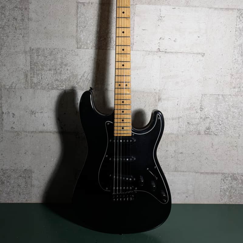 80,90’s Charvel Model 1A Black