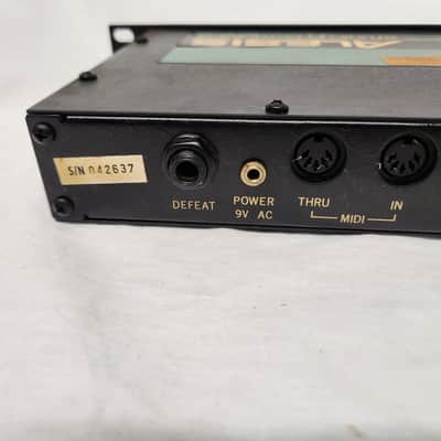 Peavey ULTRAVERB Digital Stereo Multi-Effects Processor w/ power supply image 8