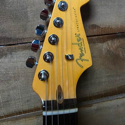 2025 Fender American Professional II Stratocaster® (Pre-Owned) - Olympic White w/ Hard Case image 9