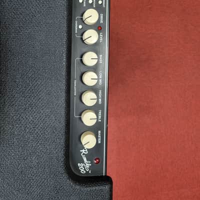 Fender Rumble 200 V3 200-Watt 1x15" Bass Combo 2015 - Present - Black image 3