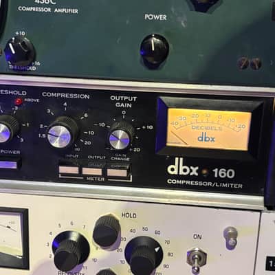 Refurbished DBX 160 VU Compressor / Limiter Pair racked & serviced - Upgraded Nichon capacitors! Nuetrik pigtails! image 5
