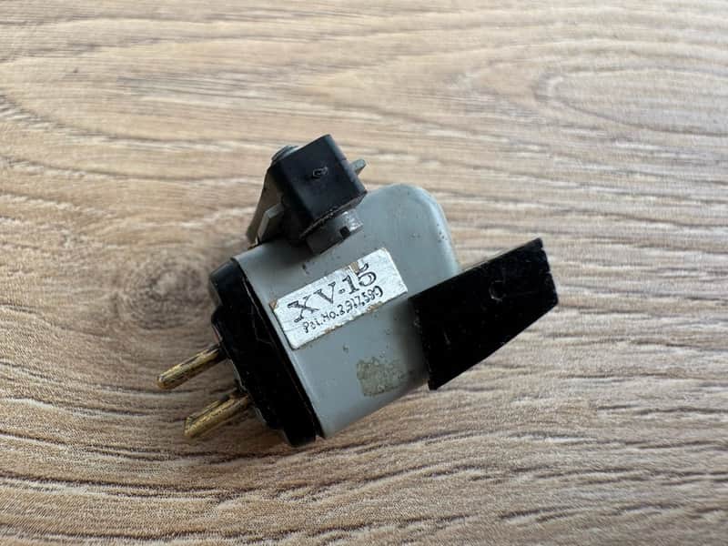 Pickering XV-15 Cartridge w/ Original Stylus Vintage MM Needs Retip image 1