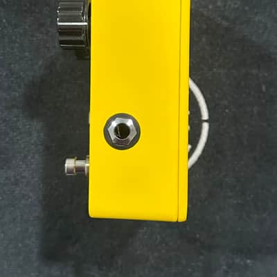 JHS Overdrive / Preamp Limited Edition 2026 - Yellow image 5