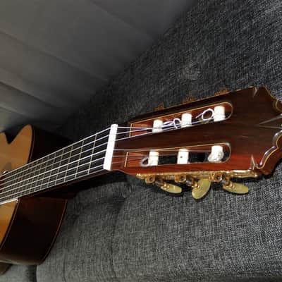 RARITY - MADE IN JAPAN 1977 - JUAN OROZCO 62F10 - RAMIREZ CLASS CLASSICAL CONCERT GUITAR - CEDAR/BRAZILIAN ROSEWOOD image 6