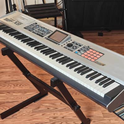 Roland Fantom X8 88-key Piano Action Keyboard Synth image 4
