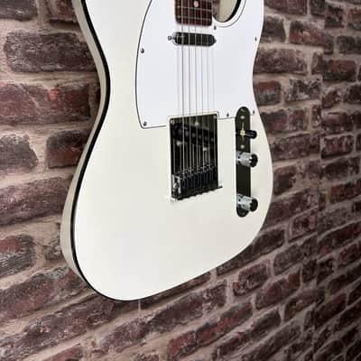 Fender American Ultra Telecaster RW FB Arctic Pearl OCCASION Bild 1