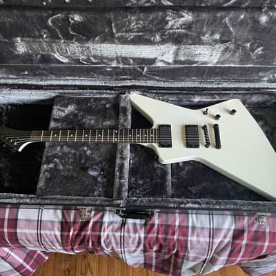 Epiphone "1984" EXPLORER EX Electric Guitar 2014 - Alpine White image 1