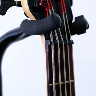 Spector Q5 Pro 5 string bass Amber Burst Finish + EMGHZ Pickups + EMG BTS Preamp + Original Case image 4