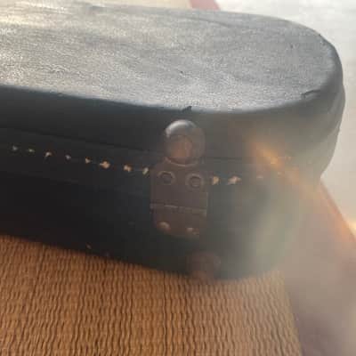 Immagine Vintage 1968 Gibson Les Paul Case - Black w Gold Interior - RARE! - 5