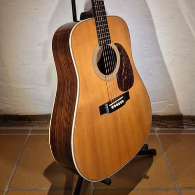 Martin HD-28 2004 image 14