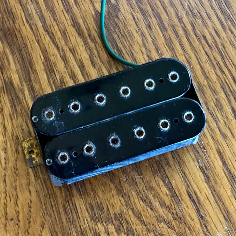 Clone Super Distortion Humbucker Clone