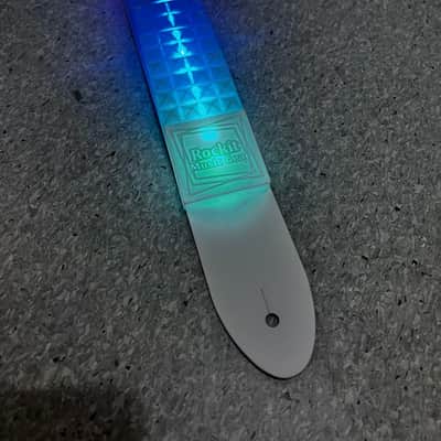 Immagine LED Guitar Strap V6 Studded Belt Style - 4