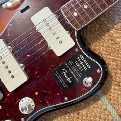 Fender American Original '60s Jazzmaster 2019 3-Color Sunburst image 4