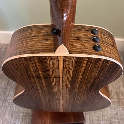 Taylor Grand Concert 12 fret Striped Cedar/Bocote image 12