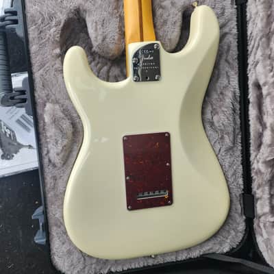 Fender American Professional II Stratocaster 70th anniversary. image 5