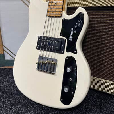Shergold Marathon 6 String Bass White 1981 image 4