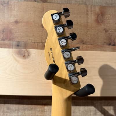 Fender American Deluxe Telecaster Ash with Maple Fretboard - 2011 - Wine Transparent image 8