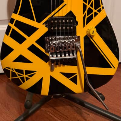 EVH Striped Series Electric Guitar 2013 - Present - Black/Yellow image 2