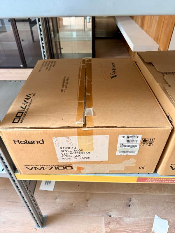 Roland VM-7100 V-Mixing Processor image 1