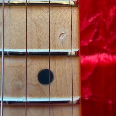 Fender 1993 Fender Custom Shop Hank Marvin Signature Stratocaster – Limited Edition (s/n 80 of 200) 1993 - Fiesta Red image 14