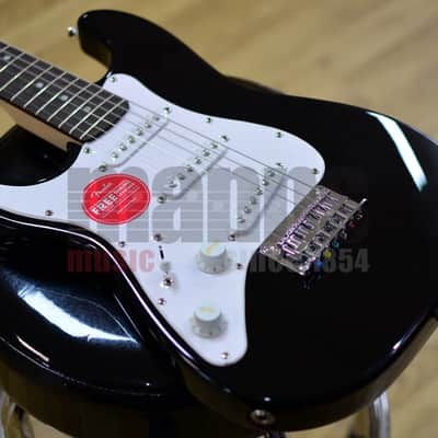 Fender Squier Mini Stratocaster Black Left-Handed Short-Scale Electric Guitar image 3