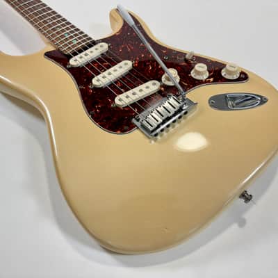 Fender Stratocaster American Deluxe 2008 Olympic Pearl image 11