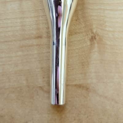 Schilke 27 Standard Series French Horn Mouthpiece - Silver Plated image 3