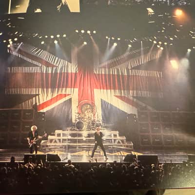 Def Leppard's 2013 Union Jack Stage Backdrop. Authenticated! 66'x37.' image 1