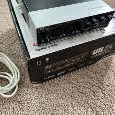 Steinberg UR22 USB 2.0 Audio Interface 24-bit/192kHz D-PRE, 2 Channels image 3