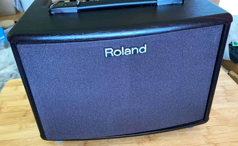 Roland AC-33 Acoustic Chorus acoustic guitar amplifier amp Good Condition image 1