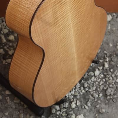 Larrivee  12 String Bild 7
