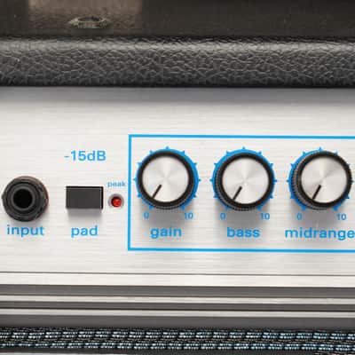 Ampeg Micro VR 200w Solid State Bass Amplifier w/ 2x10 Cabinet #58996 image 4