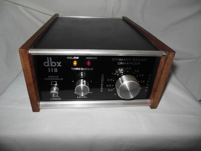 dbx 118 Dynamic Range Enhancer | Reverb