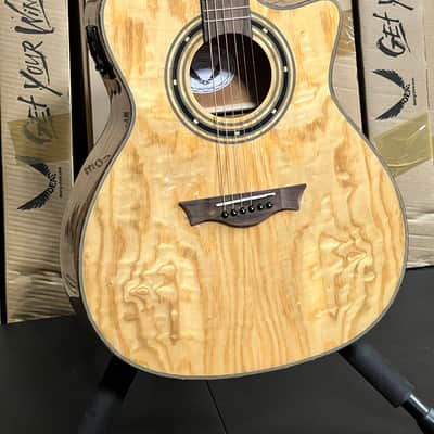 DEAN Exotica Quilt Ash acoustic electric GUITAR Trans Blue Satin w